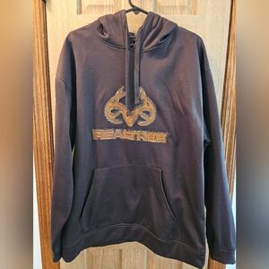 Men's Realtree sweatshirt